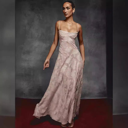 Robe jupe à bretelles en dentelle française