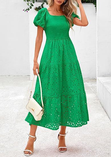 Robe féminine à manches bouffantes, plissée et fluide en tulle