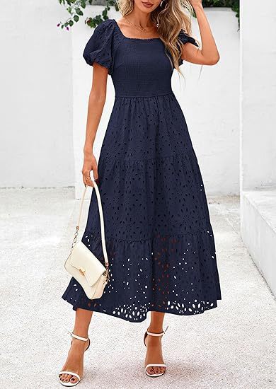 Robe féminine à manches bouffantes, plissée et fluide en tulle