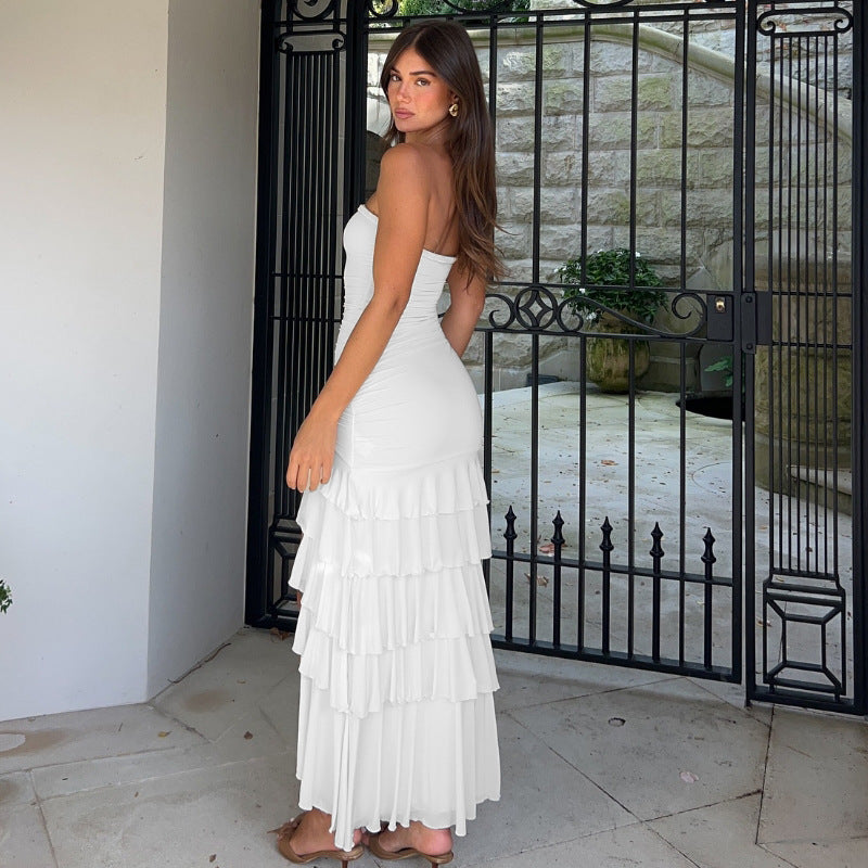 Robe fendue en patchwork, coupe ajustée et plissée, enveloppante sur la poitrine