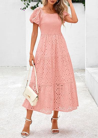 Robe féminine à manches bouffantes, plissée et fluide en tulle
