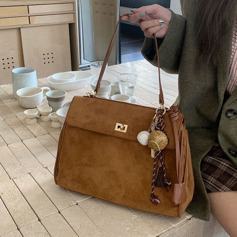 Sac bandoulière en daim pour les déplacements quotidiens, polyvalent et portable