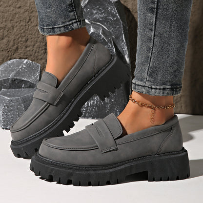 Mocassins à enfiler à talon bas de style britannique
