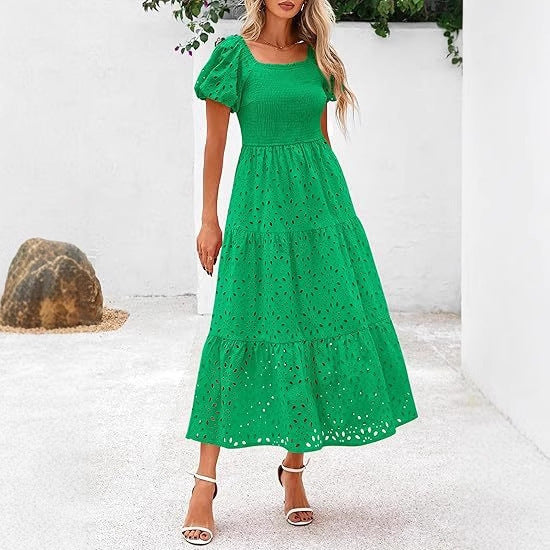 Robe féminine à manches bouffantes, plissée et fluide en tulle